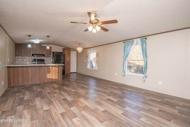 256 County Road 704, Athens, TN 37303