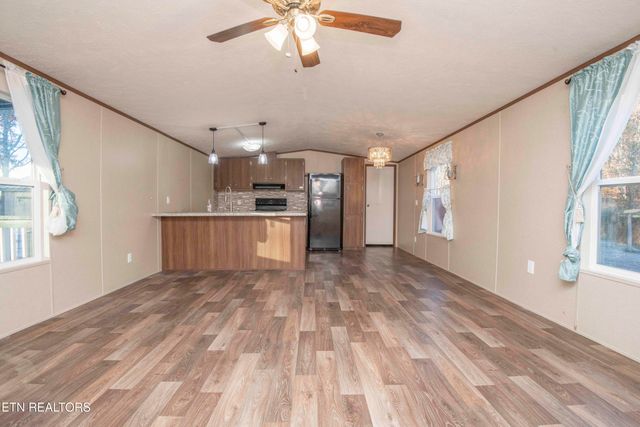 256 County Road 704, Athens, TN 37303