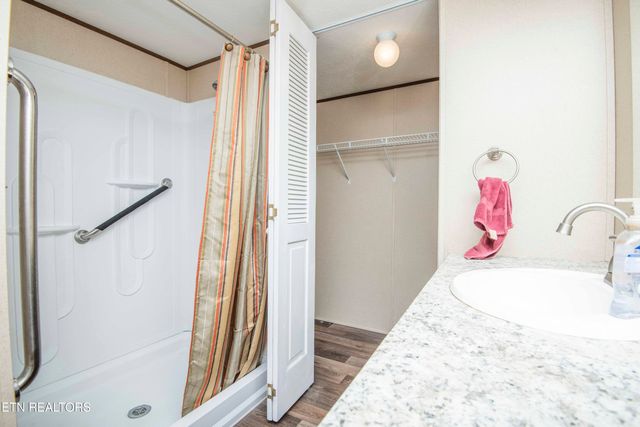 256 County Road 704, Athens, TN 37303