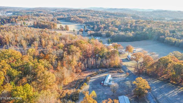 256 County Road 704, Athens, TN 37303