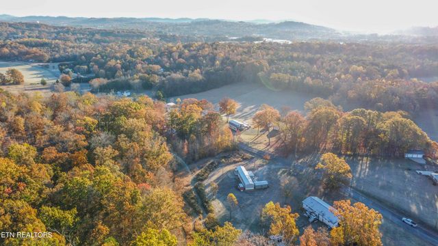 256 County Road 704, Athens, TN 37303