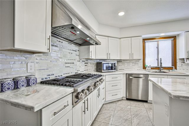 7772 Boca Raton Drive, Las Vegas, NV 89113