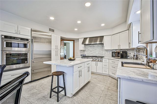 7772 Boca Raton Drive, Las Vegas, NV 89113