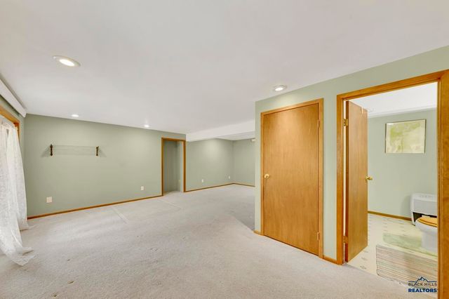 5224 MEADOWLARK DR, Rapid City, SD 57702