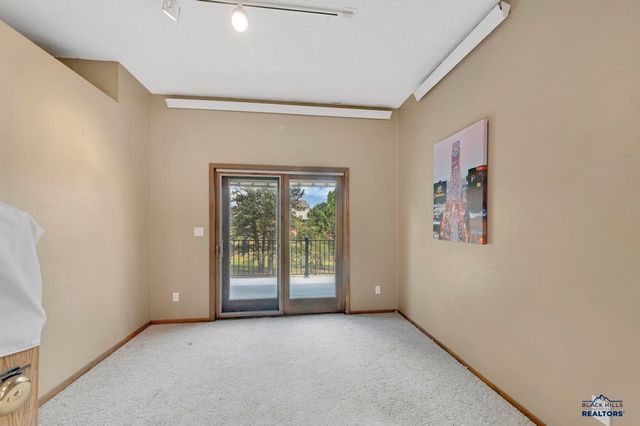 5224 MEADOWLARK DR, Rapid City, SD 57702