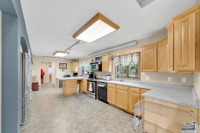 5224 MEADOWLARK DR, Rapid City, SD 57702