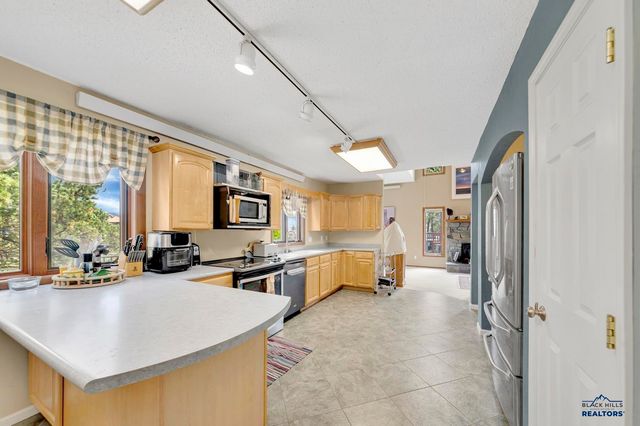 5224 MEADOWLARK DR, Rapid City, SD 57702