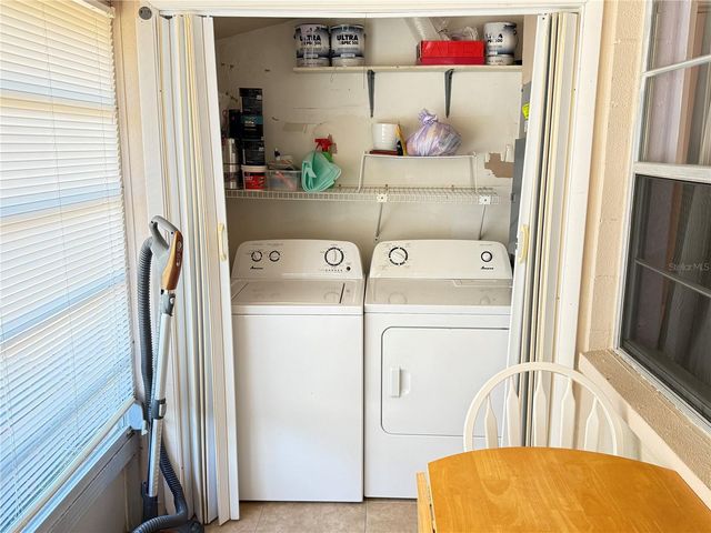 402 DORCHESTER PLACE 40, Sun City Center, FL 33573