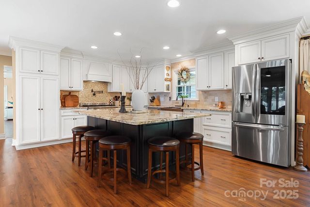 4485 River Oaks Road, Lake Wylie, SC 29710
