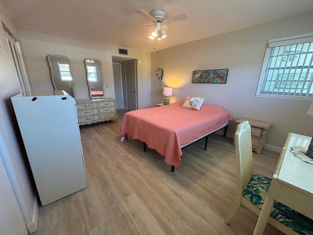 2950 SE Ocean Boulevard 7-5, Stuart, FL 34996