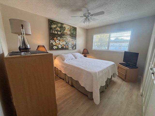 2950 SE Ocean Boulevard 7-5, Stuart, FL 34996