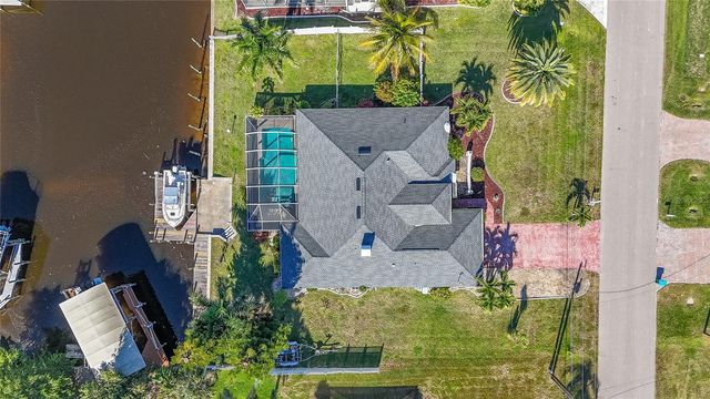 3316 SE 19TH PLACE, Cape Coral, FL 33904