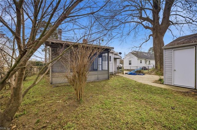 8909 Stratford ST, Norfolk, VA 23503