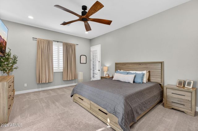 14195 W GRAY FOX Trail, Surprise, AZ 85387