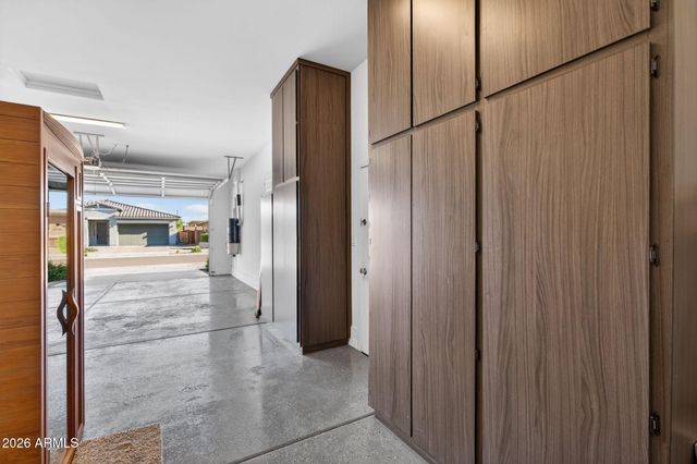 14195 W GRAY FOX Trail, Surprise, AZ 85387