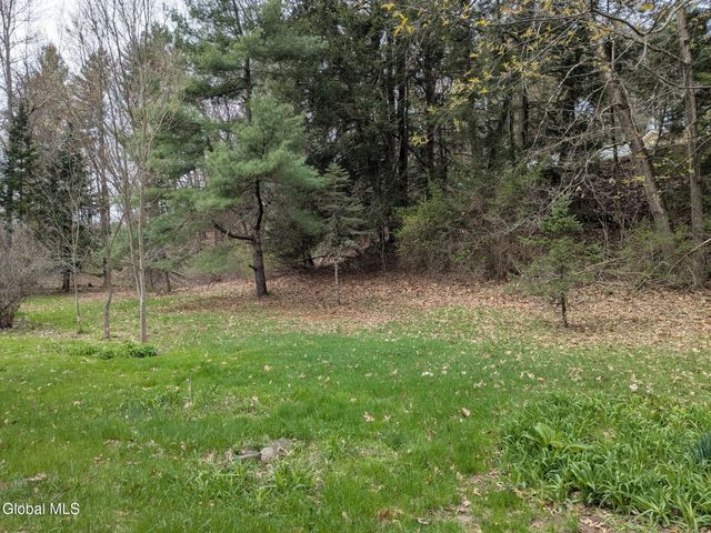 16 Louden Road, Saratoga Springs, NY 12866