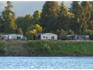 1503 N HAYDEN ISLAND Dr 129, Portland, OR 97217