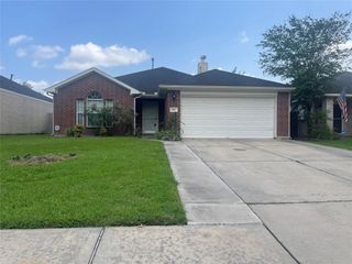 1817 Sherwood Forest Circle, League City, TX 77573