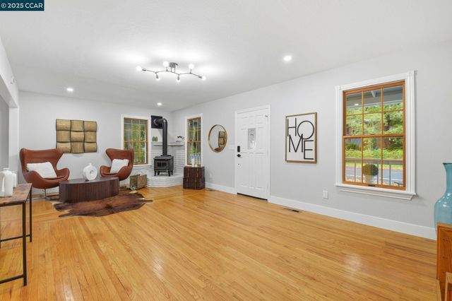 4461 Alhambra Way, Martinez, CA 94553