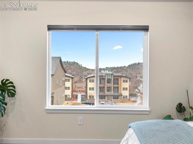 5771 Villa Lorenzo Drive, Colorado Springs, CO 80919