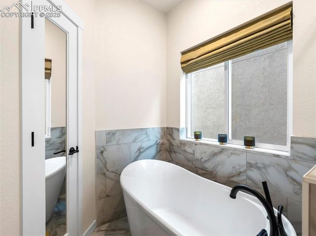 5771 Villa Lorenzo Drive, Colorado Springs, CO 80919