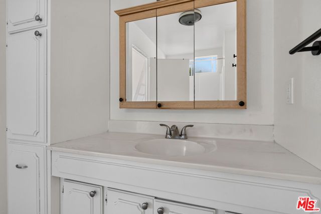 13217 Venice Boulevard, Los Angeles, CA 90066