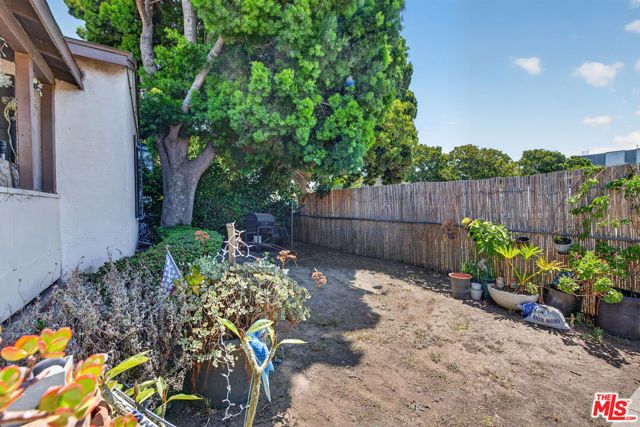 13217 Venice Boulevard, Los Angeles, CA 90066
