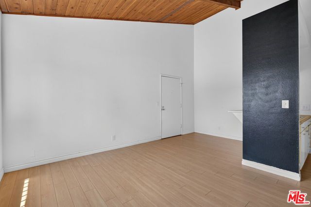 13217 Venice Boulevard, Los Angeles, CA 90066
