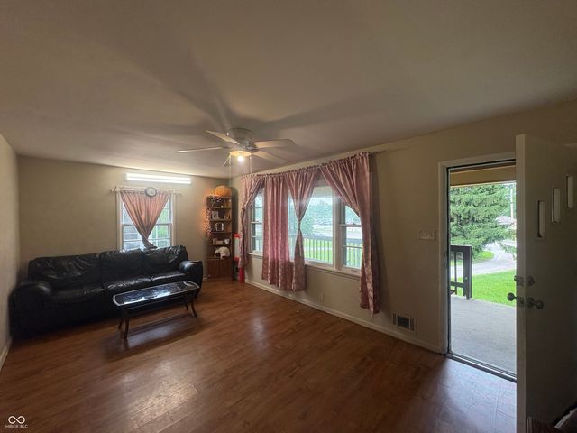 5656 Madison Avenue, Indianapolis, IN 46227