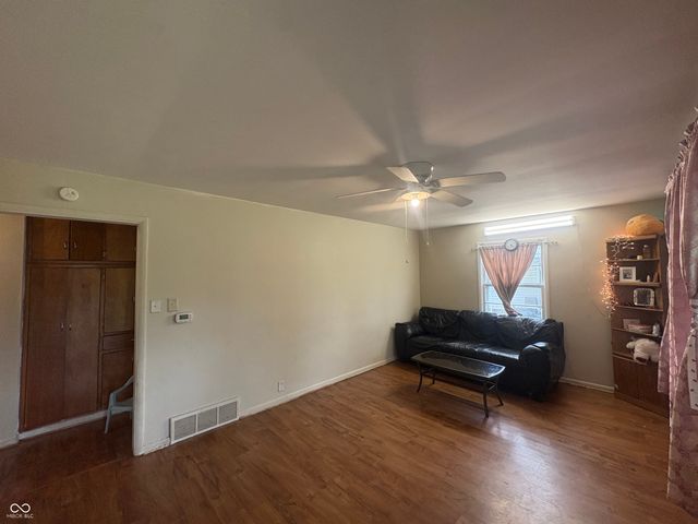 5656 Madison Avenue, Indianapolis, IN 46227