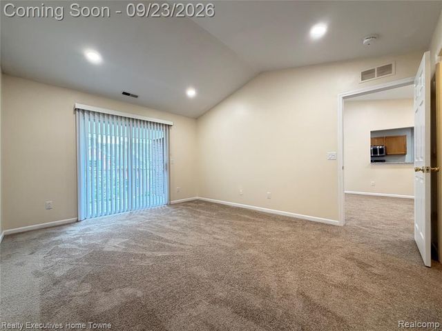 16476 Radison Drive, Macomb, MI 48044