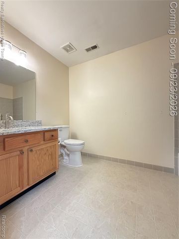16476 Radison Drive, Macomb, MI 48044