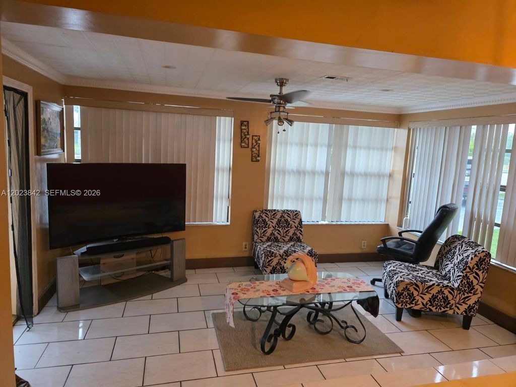 620 NW 199th St 0, Miami Gardens, FL 33169