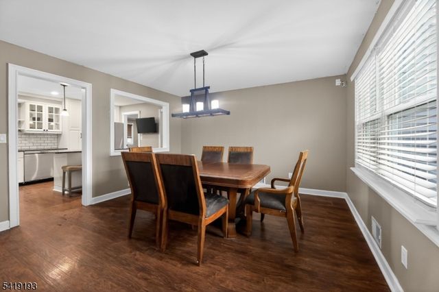 9 Linwood Rd, Mount Olive Twp., NJ 07836