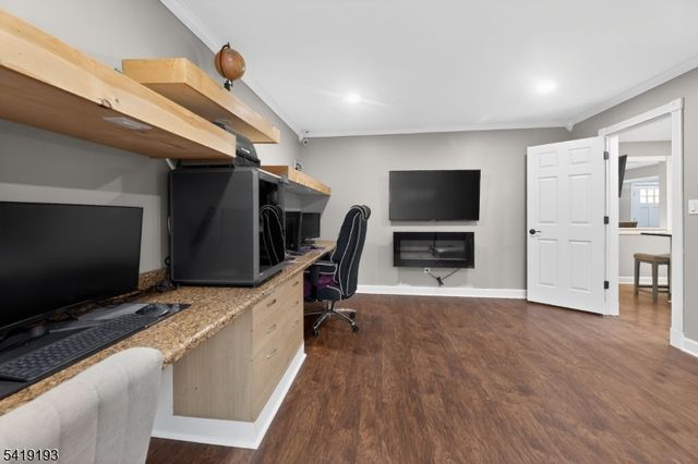 9 Linwood Rd, Mount Olive Twp., NJ 07836