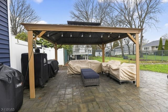 9 Linwood Rd, Mount Olive Twp., NJ 07836