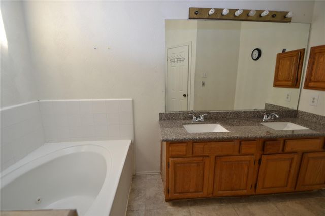 12410 Meadow Briar Drive, Stafford, TX 77477