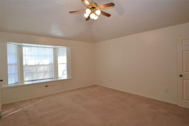 12410 Meadow Briar Drive, Stafford, TX 77477