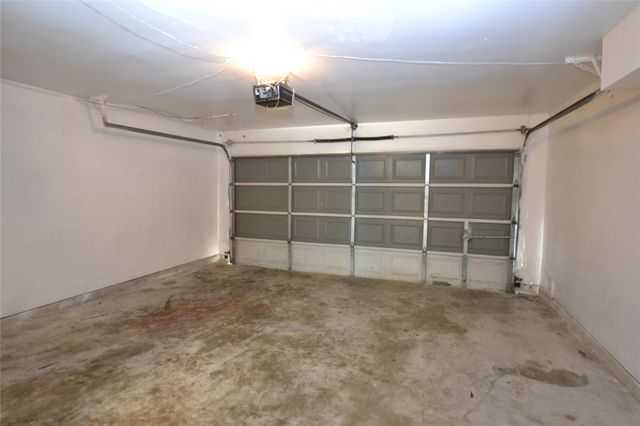 12410 Meadow Briar Drive, Stafford, TX 77477