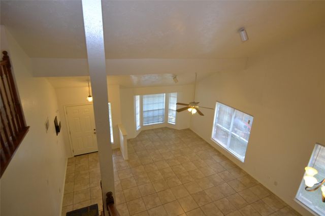 12410 Meadow Briar Drive, Stafford, TX 77477