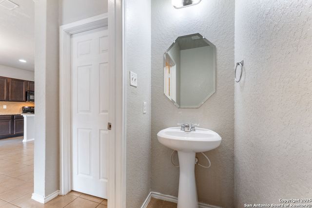 5710 Abiding Way, San Antonio, TX 78244