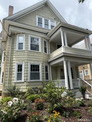 22 Pendleton Street 3, New Haven, CT 06511