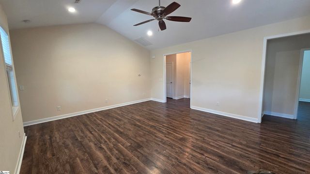 34 Montgomery Road, Lyman, SC 29365
