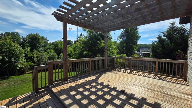34 Montgomery Road, Lyman, SC 29365