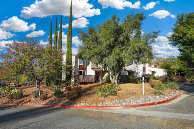 15719 Davis Cup Lane, Ramona, CA 92065