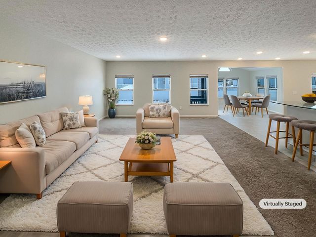 1128 Legacy Lane, Pataskala, OH 43062