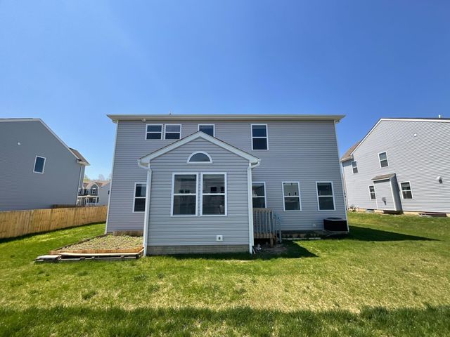 1128 Legacy Lane, Pataskala, OH 43062