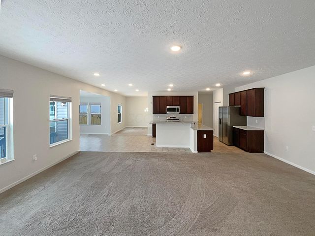 1128 Legacy Lane, Pataskala, OH 43062
