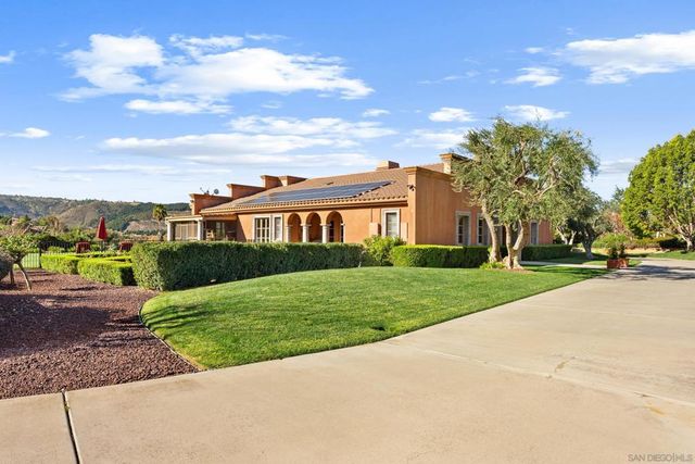 32752 Luiseno Circle Dr, Pauma Valley, CA 92061