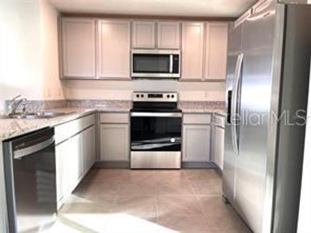 590 SUNLIT CORAL STREET, Ruskin, FL 33570